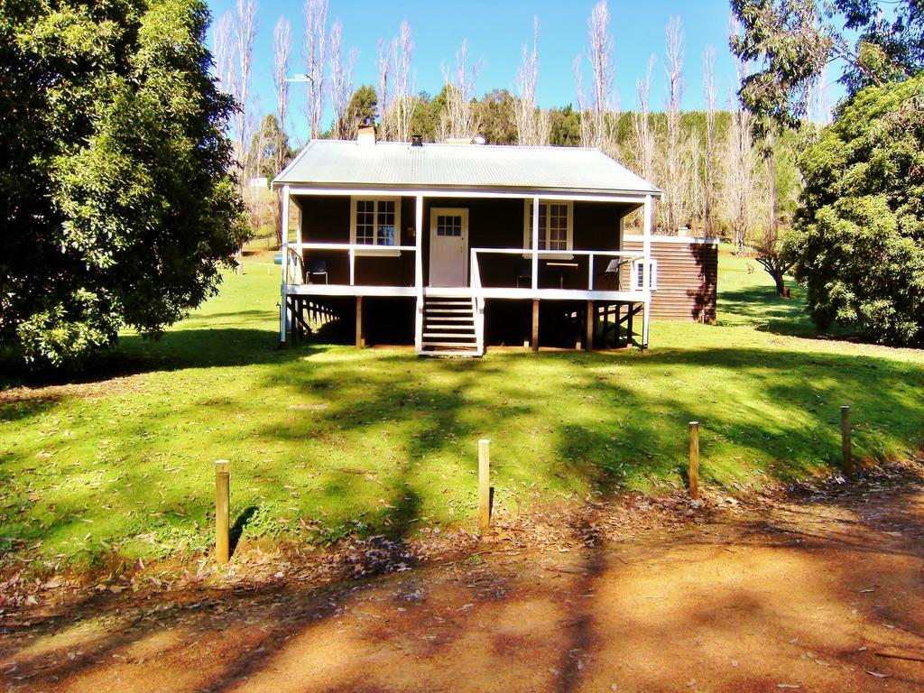 Lewana Cottages Balingup Zimmer foto
